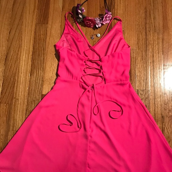 SMALL PINK LACE UP DRESS BY LUSH - Picture 4 of 7